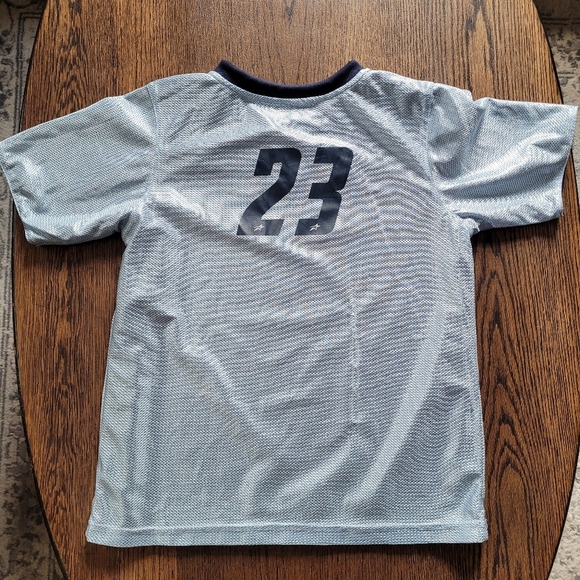 Upward Sports Reversible Blue Soccer Jersey Size Youth Medium - Picture 9 of 10